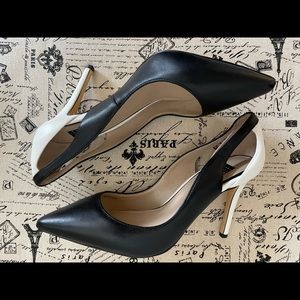 White House Black Market Pumps